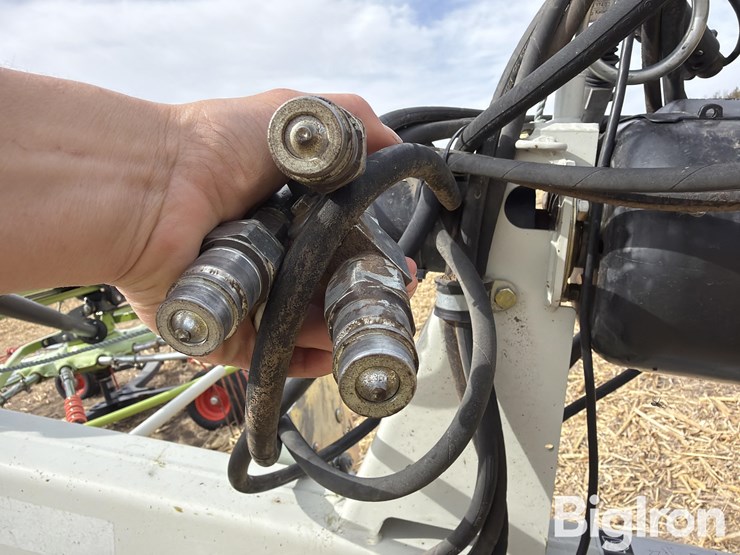 2015-claas-liner-2900-image-12