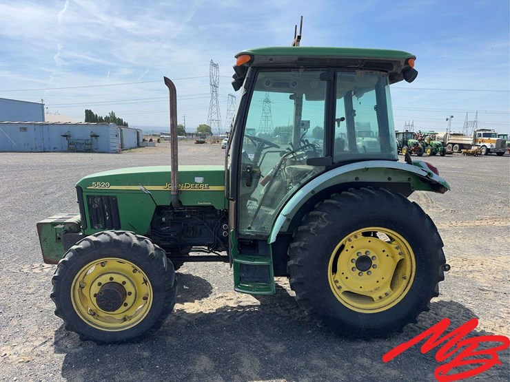 2003-john-deere-5520-image-2