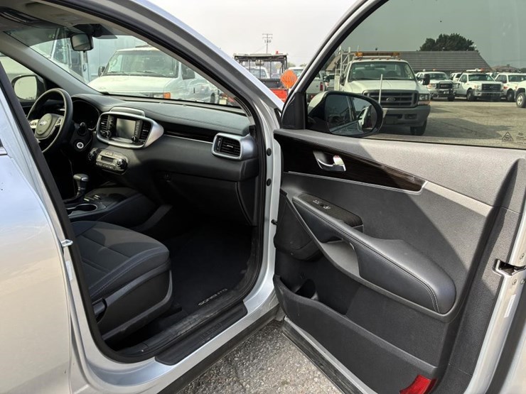 2019-kia-sorento-image-9
