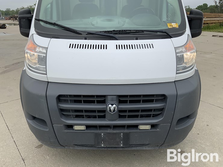 2017-dodge-2500-image-10