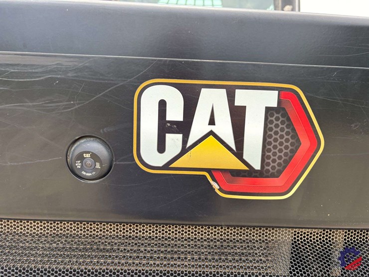 2022-caterpillar-259d3-image-19