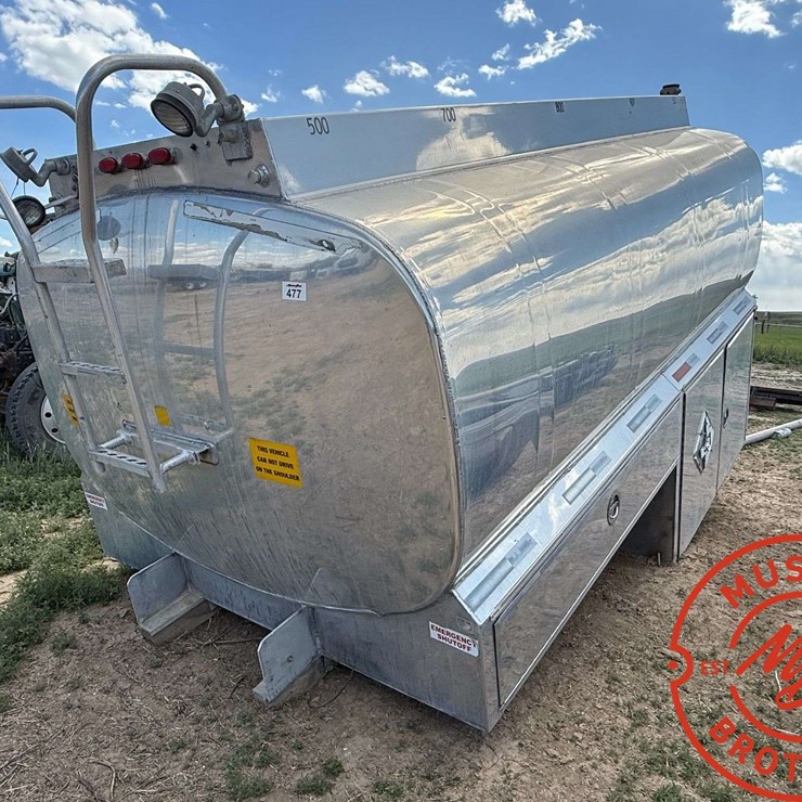 2012 Oilmens' Truck Tanks 14' SS Tank