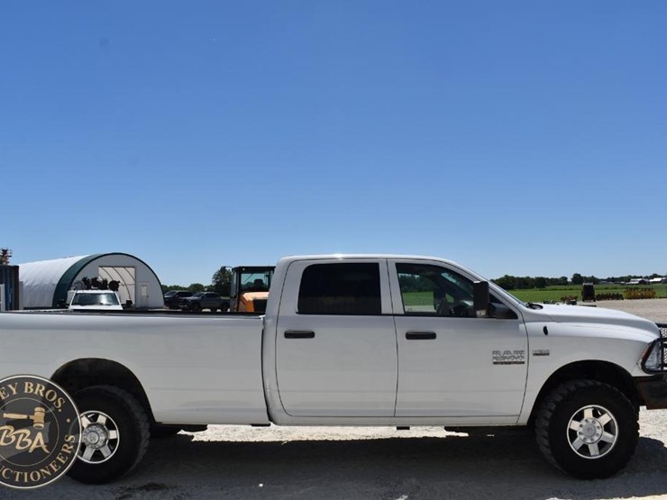 2018-ram-2500-hd-image-6
