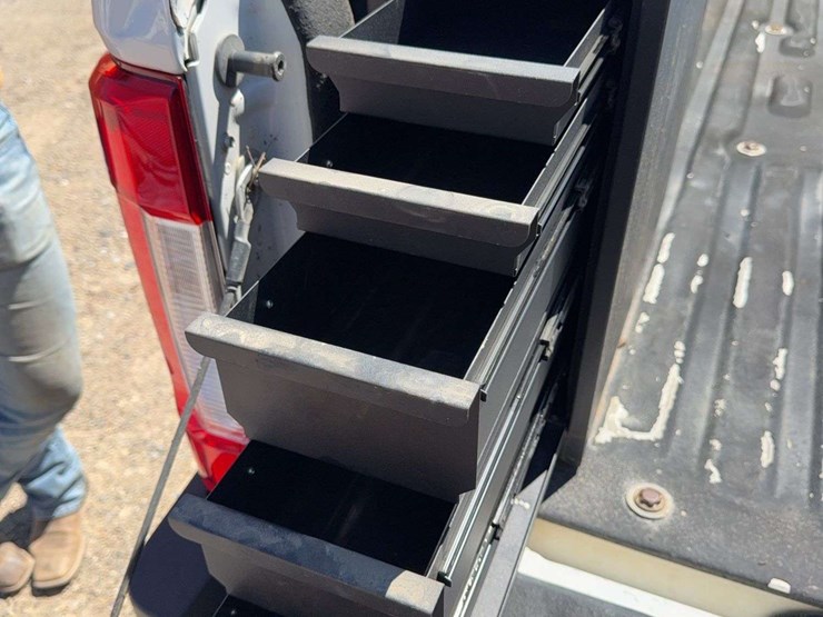 2019-ford-f250-image-25