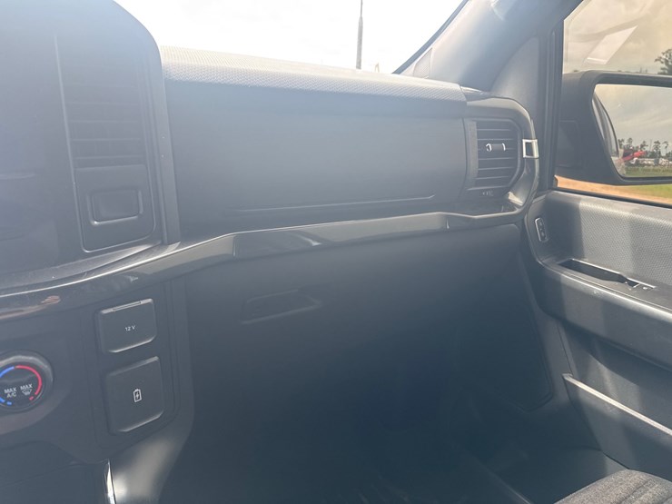 2021-ford-f150-image-18