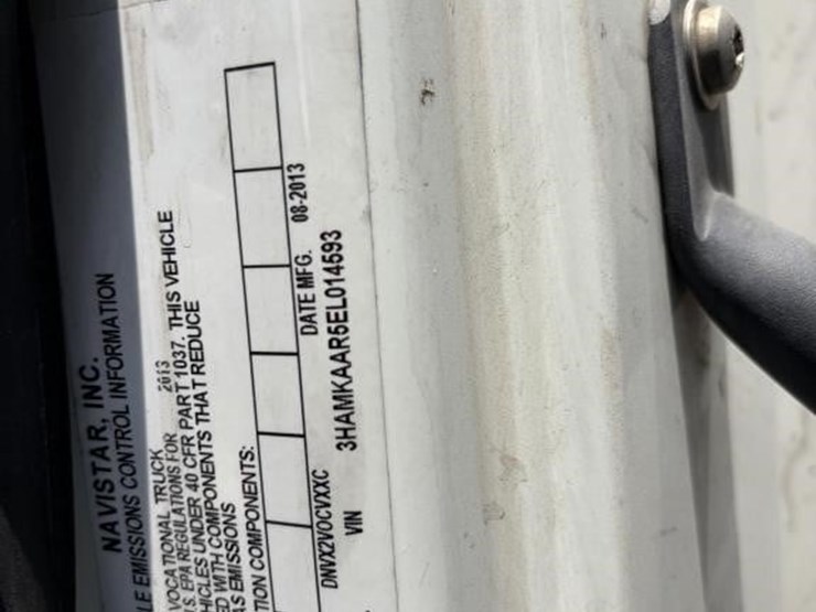 2014-international-durastar-4400-image-17