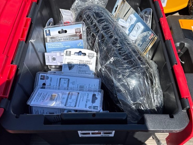2199---box-of-miscellaneous-tools-image-1