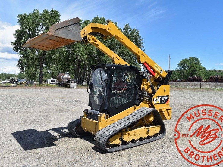 2018-caterpillar-d2-image-3
