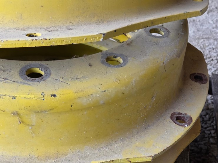 john-deere-28-image-10