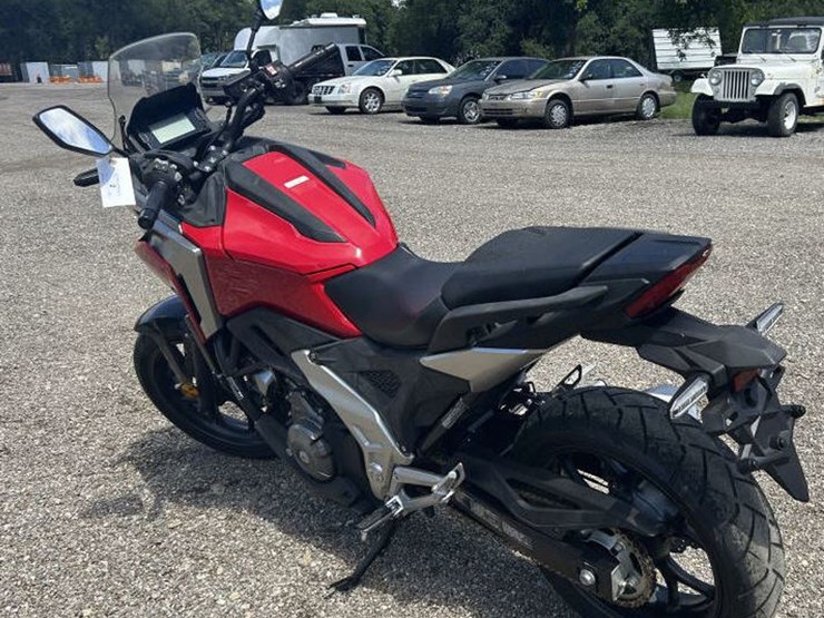 #2-•-2022-honda-nc750xd-image-8