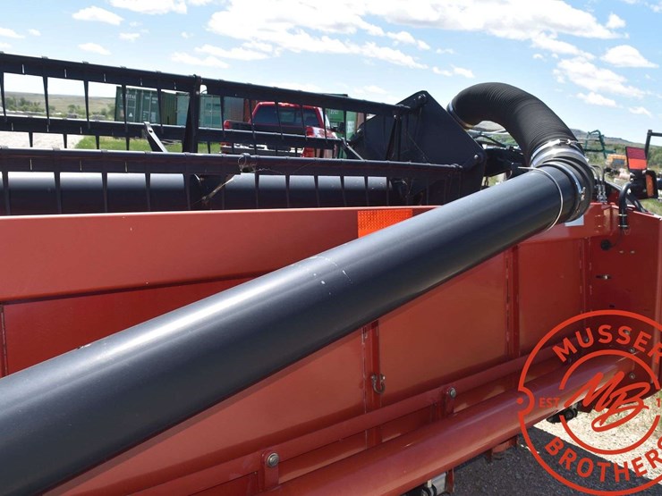 2012-case-ih-3020-image-29