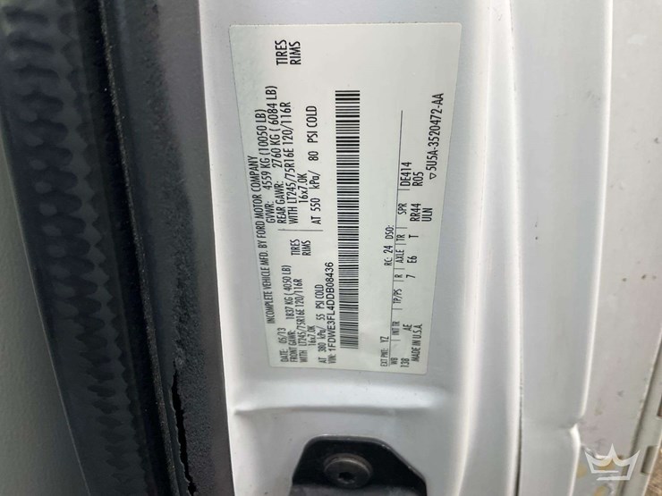 2013-ford-e350-image-5