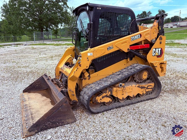 2020-caterpillar-259d3-image-1