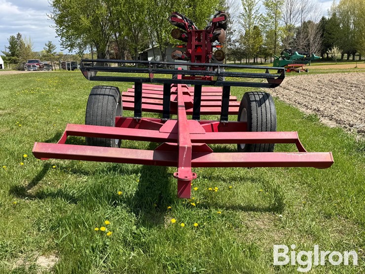 2019-industrias-america-825-round-hay-bale-wagon-image-6