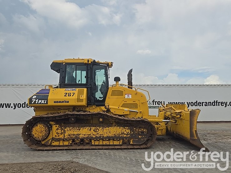 2023-komatsu-d71pxi-24-image-6