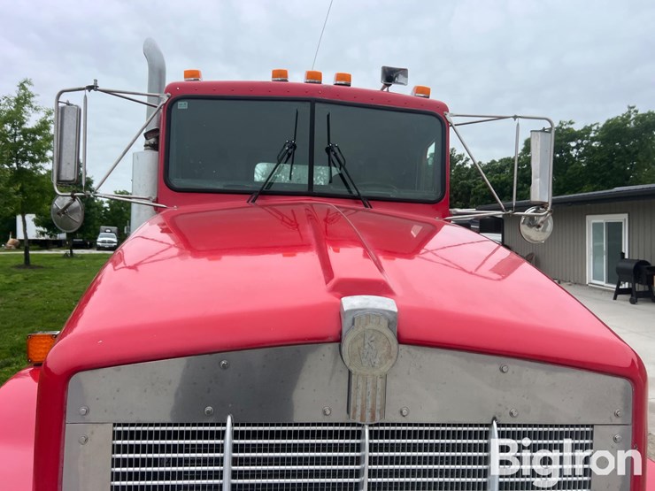 2000-kenworth-t800-image-17