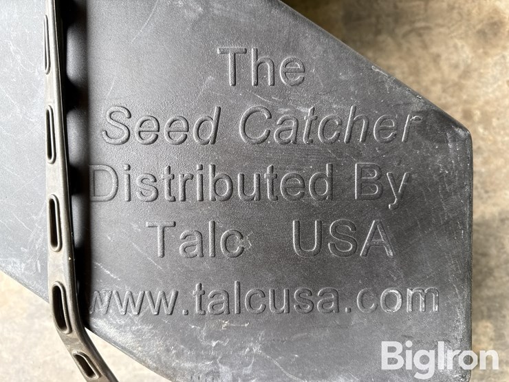 talc-usa-seed-catcher-cleanout-chute-image-7
