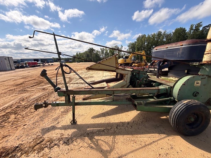 john-deere-3800-image-9