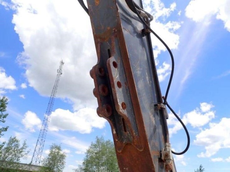 2009-deere-270d-lc-image-29