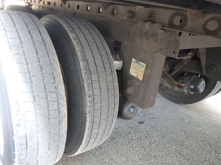 2005-utility-4000d-x-image-12