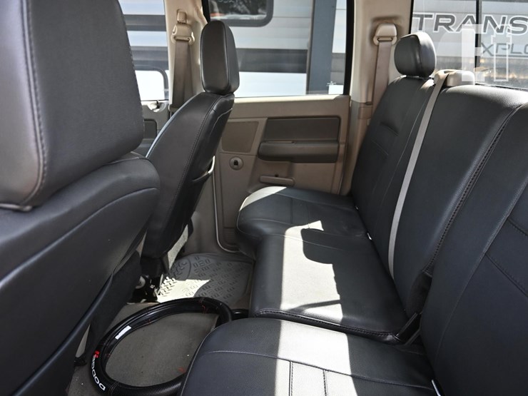 2006-dodge-ram-3500-image-9