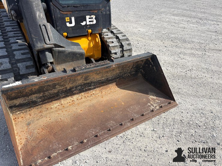 2022-jcb-3ts-8t-image-14