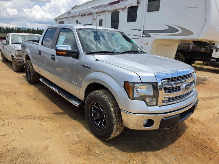 2014-ford-f150-xlt-image-4