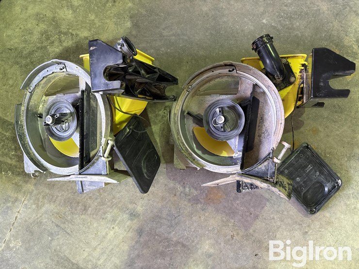 john-deere-planter-units-covers,-handles,-drives-image-9