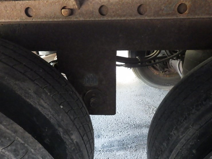 2005-utility-4000d-x-image-13