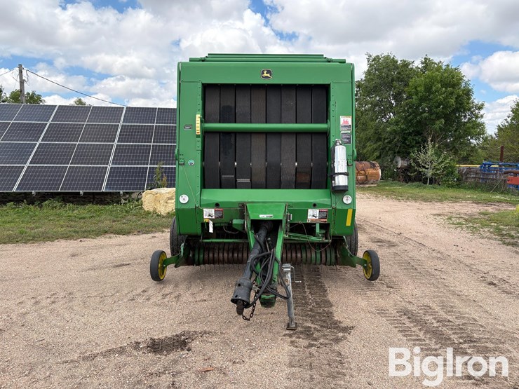2005-john-deere-567-image-2