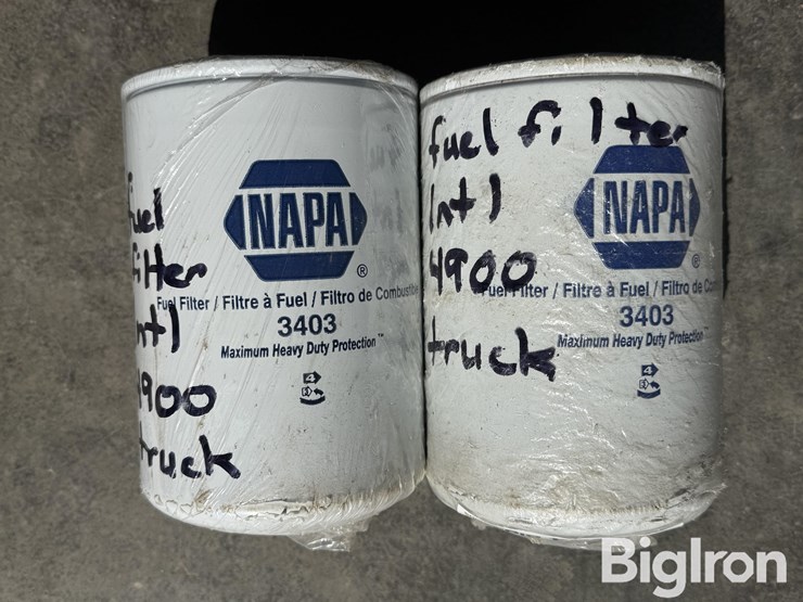 napa-3403-filters-for-intl-4900-truck-image-1