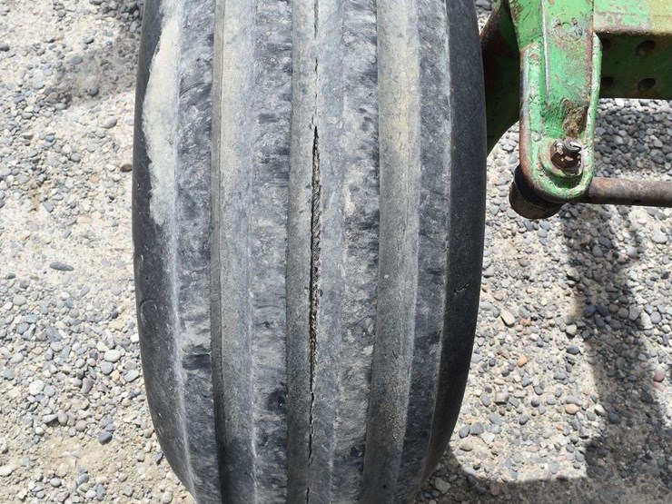 1979-john-deere-4440-image-43