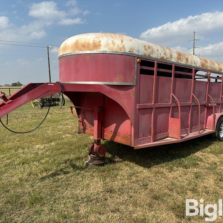 SHOP BUILT TRAILER
