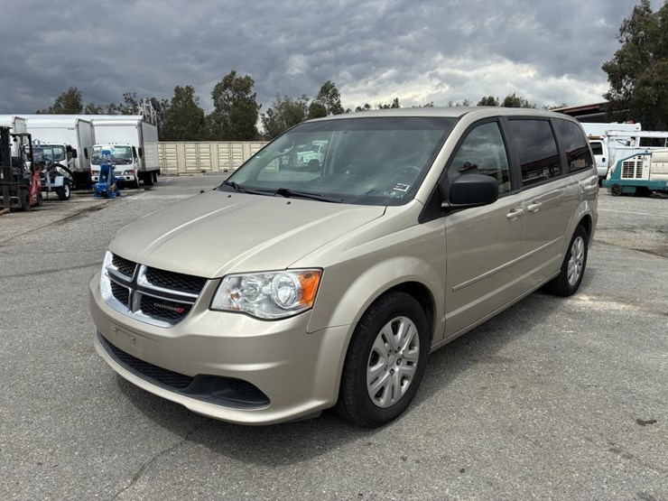 2016-dodge-grand-caravan-image-1