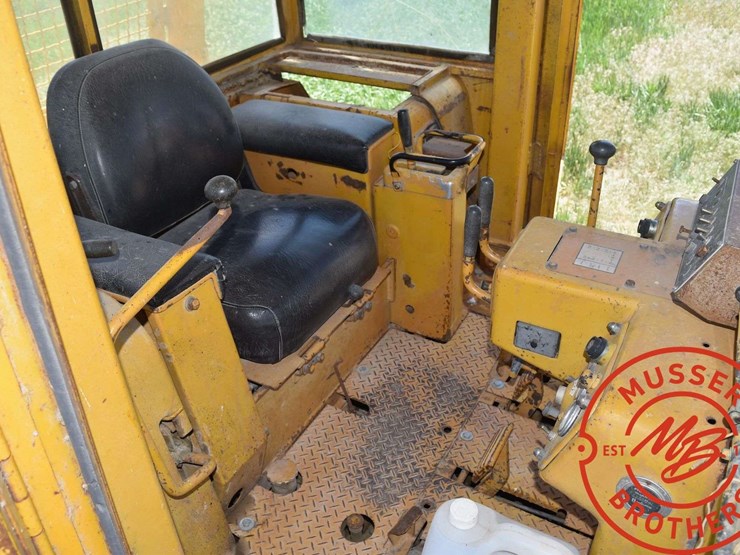 1978-komatsu-d65e-6-image-21