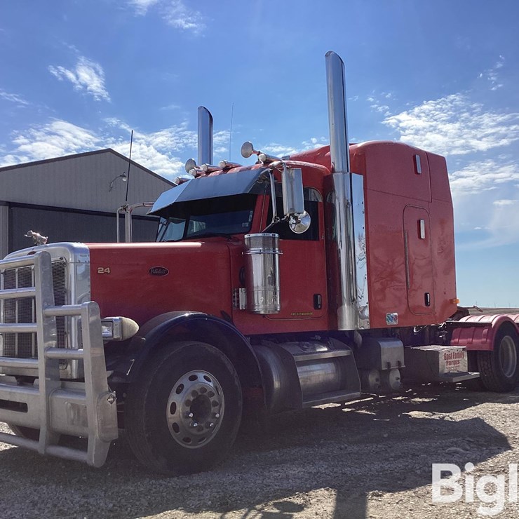 2006 PETERBILT 379