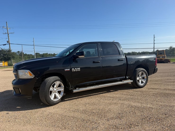2014-dodge-ram-1500-image-1