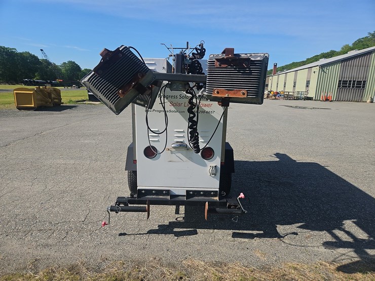2012-progress-slt800-solar-tow-behind-light-tower-image-6