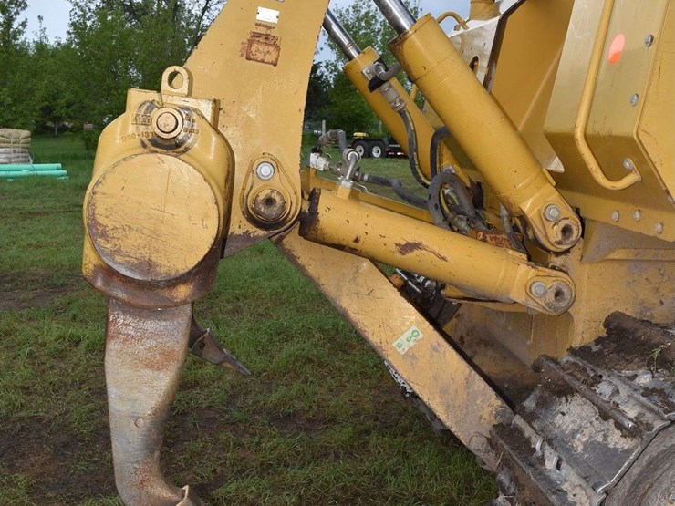 2010-caterpillar-d7e-image-52