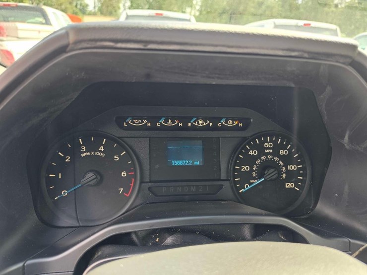 2015-ford-f150-image-13