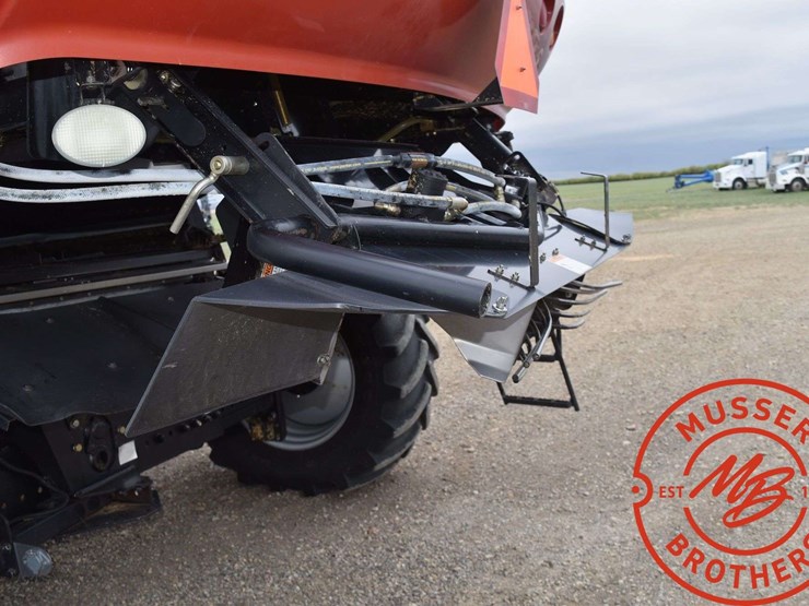 2005-case-ih-8010-image-36