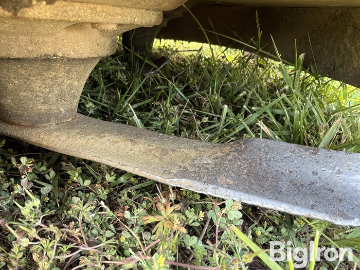2017-john-deere-1023e-image-15