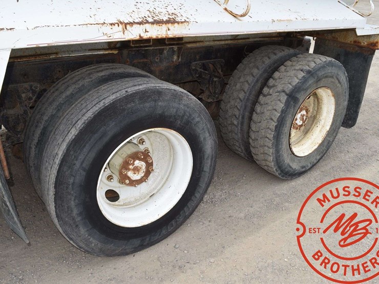 1992-western-star-3864s-image-22