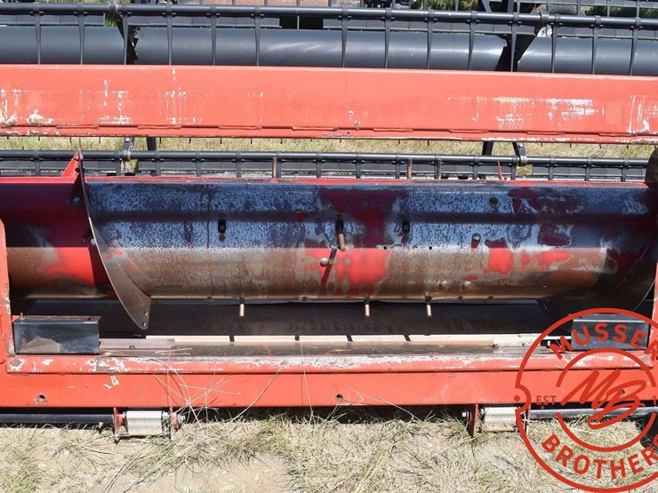 2012-case-ih-3020-image-38