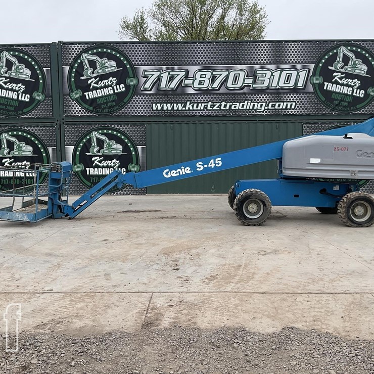 2005 GENIE S45