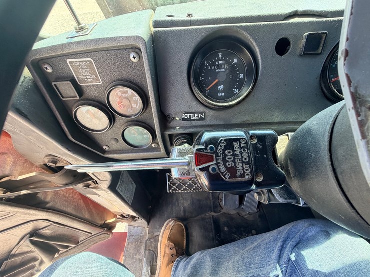 1998-mack-rb688s-image-64