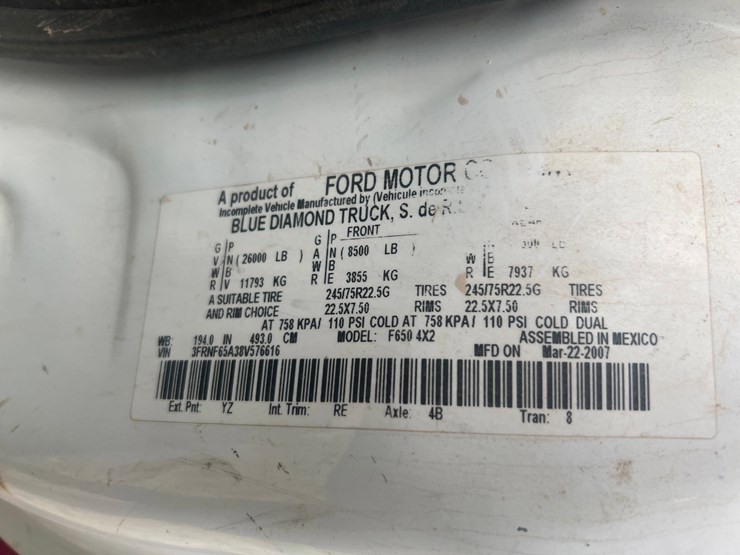 2008-ford-f650-image-8