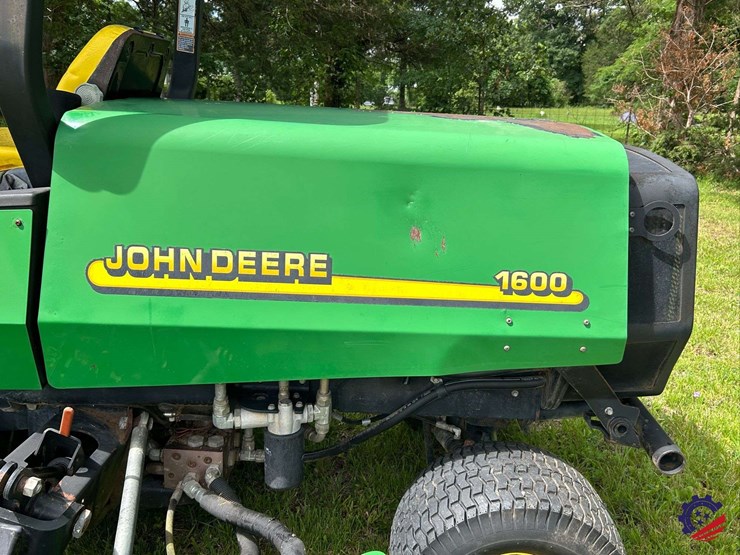 john-deere-1600-image-21