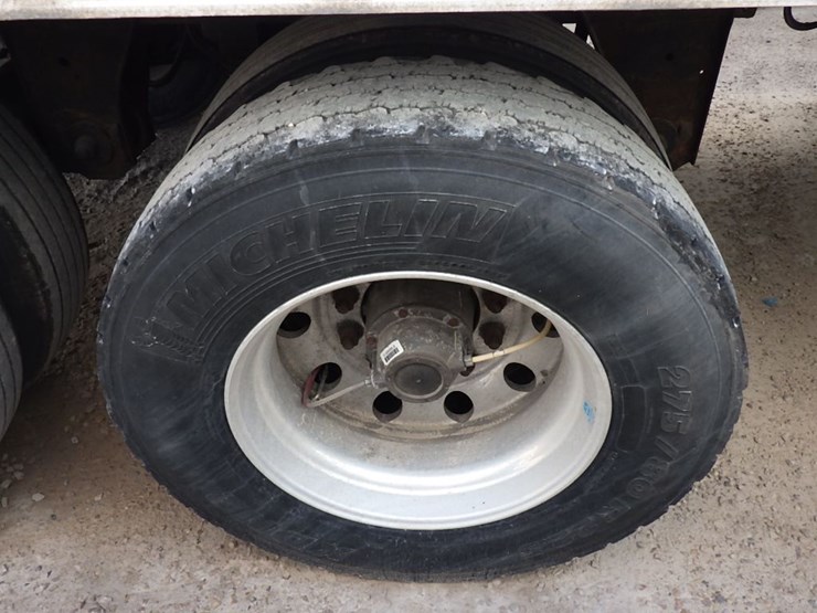 2016-utility-3000r-image-9
