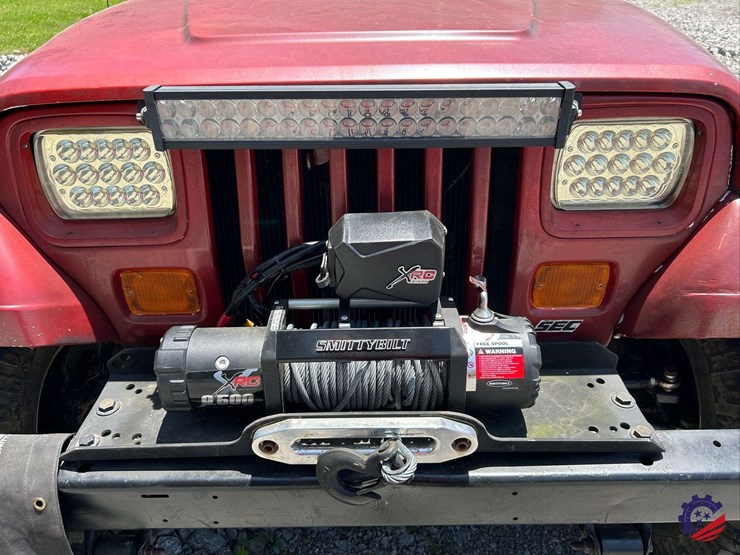 1994-jeep-wrangler-image-10